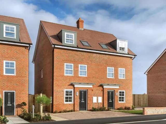 This three bedroom semi-detached new build house in Kentidge Way, Waterlooville has gone on for sale for £375,000. It is listed by Barratt Homes.
