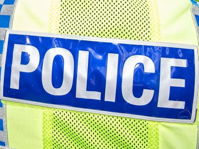 Police are calling for witnesses after a veterinary surgery in Waterlooville had its window smashed and £200 stolen.