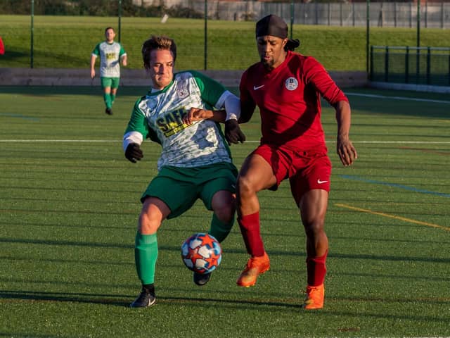 Mob Albion (green) v Burrfields. Picture: Mike Cooter