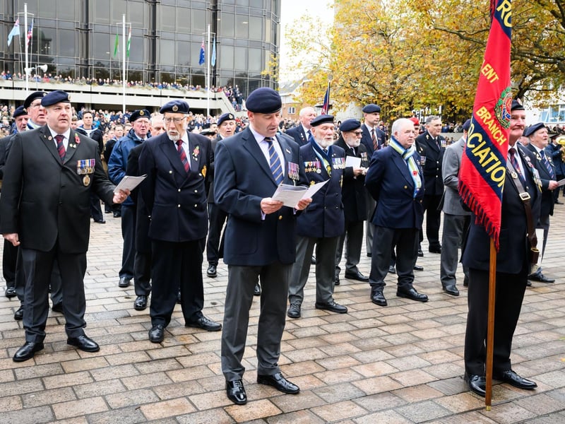 Pictured is: Veterans during hymns.
Picture: Keith Woodland (121121-94)