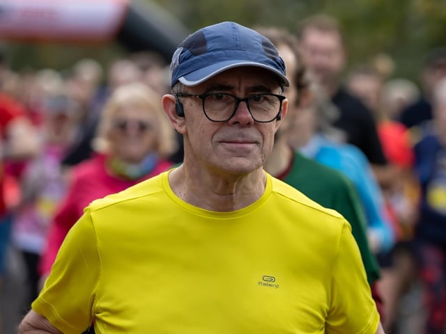Around 1,200 people descended on the streets of Gosport on Sunday, November 17 as they undertook the challenge of the Gosport Half Marathon.  Photos by Alex Shute