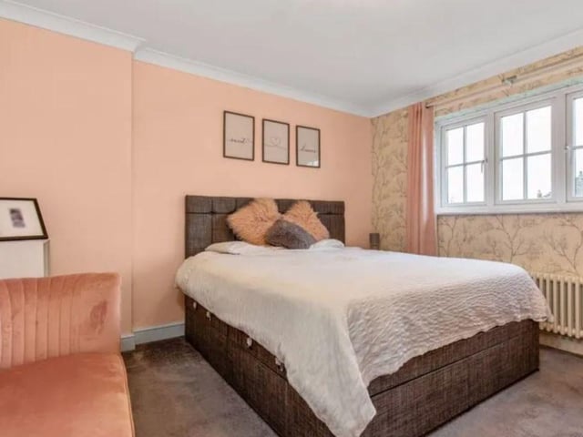This home is beautifully presented and would be a perfect family home.