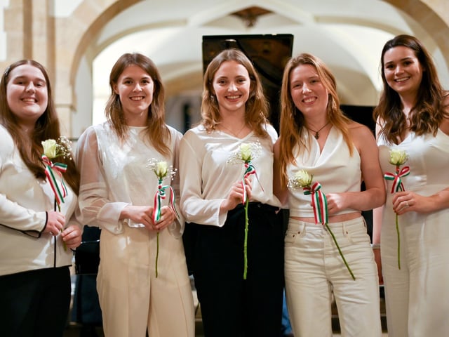 Alumnae return to sing (from left) Louise, Adele, Bria, Amber and Abiee, from the Class of 2015. Picture by Sally Tiller