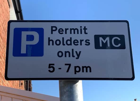 Residential parking zone users in Portsmouth will receive a discount on renewal of their permit following the current parking suspension.