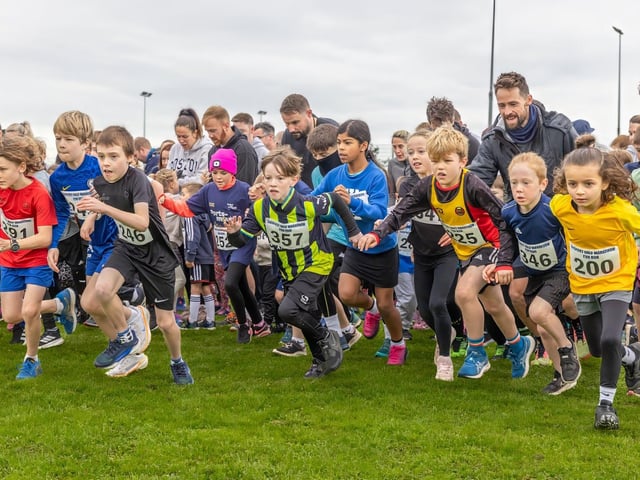 Kids also too part in the challenge with an under 12 children’s Fun Run (1k) and an under 17 Challenge Race (2k) starting and finishing at Bay House School.  Photos by Alex Shute