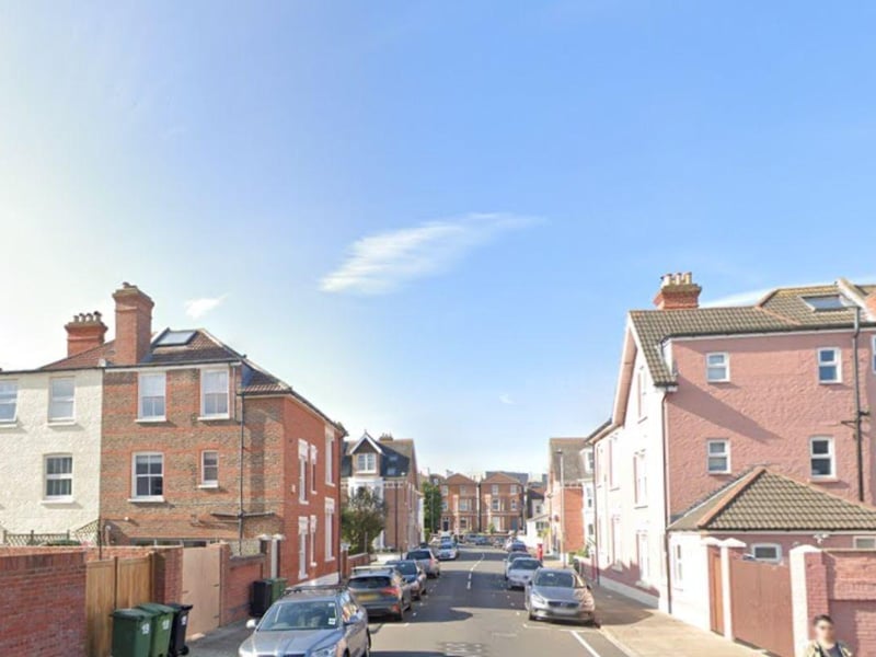 The average property price in Bembridge Crescent is £713,125.