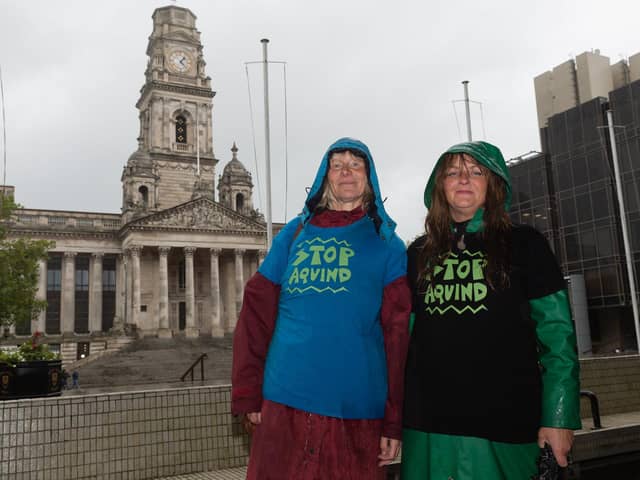 Pictured is: Viola Langley and Paula Ann Savage

Picture: Keith Woodland (021021-187)
