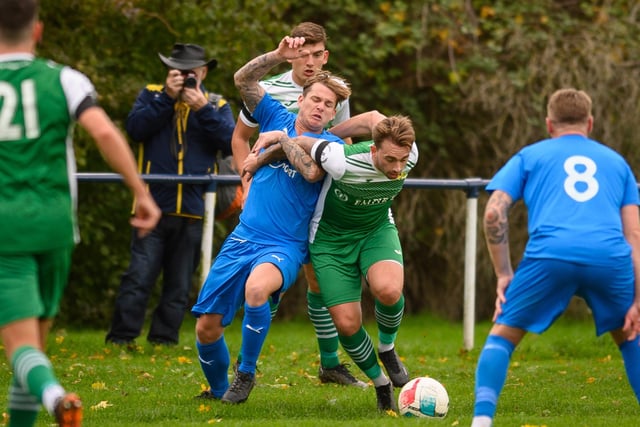 Paulsgrove (blue) v Moneyfields. Picture: Keith Woodland