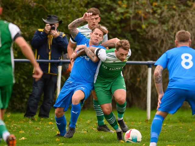 Paulsgrove (blue) v Moneyfields. Picture: Keith Woodland