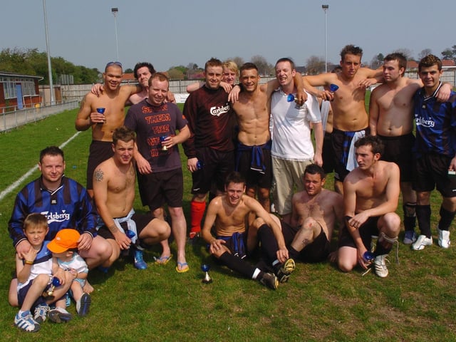 The TRADES WMC team that conpeted in the Gosport and Fareham League in 2007.