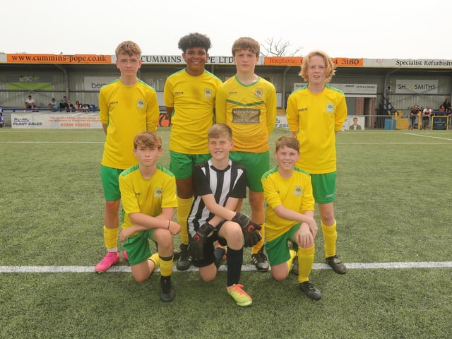 Oakley Yellows U12s at the Havant and Waterlooville Summer Tournament. Picture: Dave Haines