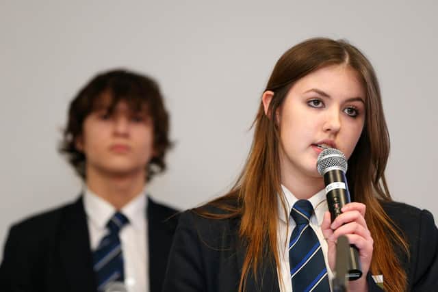 Presentation by HTC pupils, entitled 'Watch Your Step'. Awards evening at PETA in Northarbour Rd, Portsmouth, where teams of schoolchildren from across the city were pitted against an expert panel, in a Dragon's Den style contest
Picture: Chris Moorhouse (jpns 110222-23)