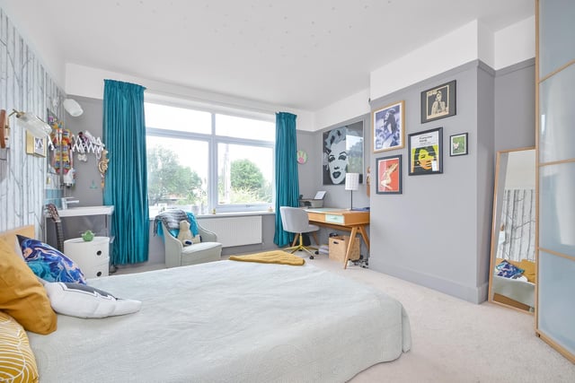 30 Carmarthen Avenue, Drayton, Hampshire Guide Price ~ £680,000 ~ Freehold