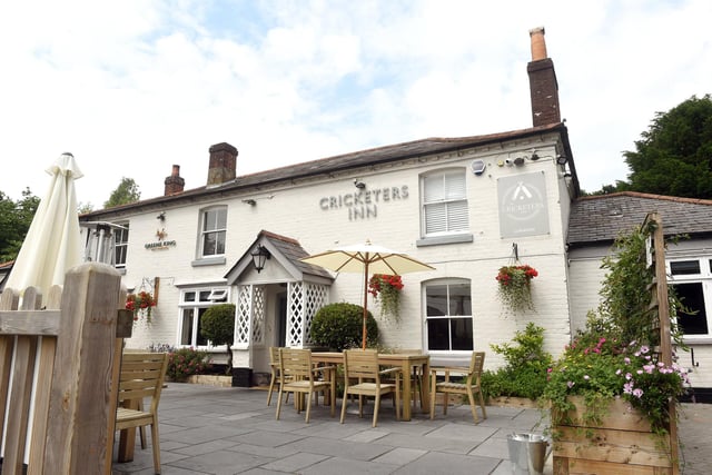 The Cricketers Inn, Curdbridge Lane, Curdridge, is a 22 minute drive from Portsmouth via the M27. It was named the best pub in the south east at an award ceremony last June