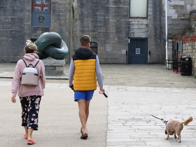 Scenes in Portsmouth and Southsea of people enjoying the Bank Holiday Monday.
Monday 28th August 2023.
Picture: Sam Stephenson.