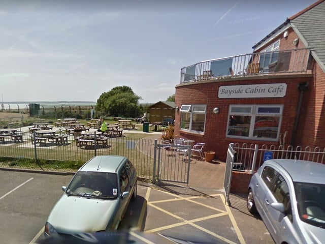 The beachside cafe is a beautiful location for anyone looking to escape to the beach and it is definitely a popular place to visit. The cafe dishes up a range of lunch favourites including fish and chips, burgers and caesar salad.