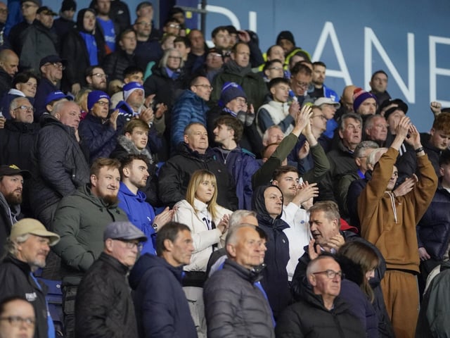 1,460 Pompey fans made the mid-week trip to Oxford United on Tuesday evening.