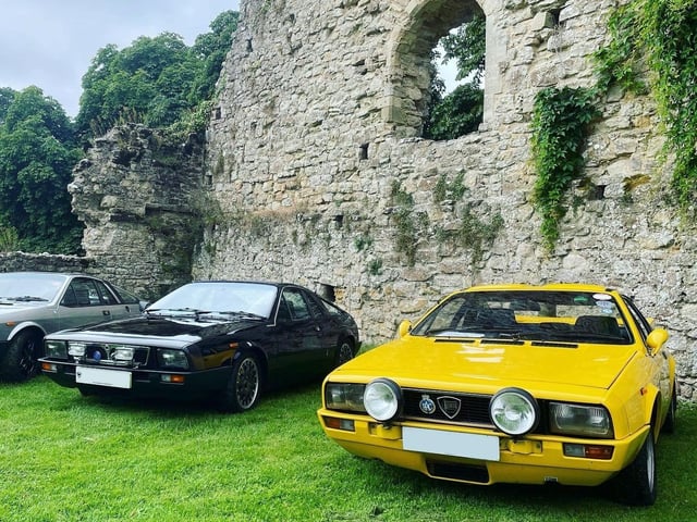 Simply Italian sponsored by Hendy Fiat at Beaulieu