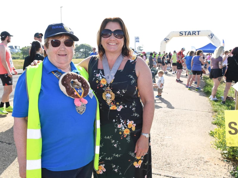Lesley Brunink. President of Gosport Rotary Club and the Mayor of Gosport Kirsten Bradley.
Credit: Paul Jacobs/pictureexclusive.com