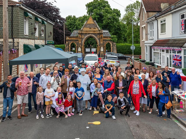 Residents at the Jubilee party in Northgate Avenue, Fratton - in front of the gate that gives the road its name. Picture: Mike Cooter (050622)