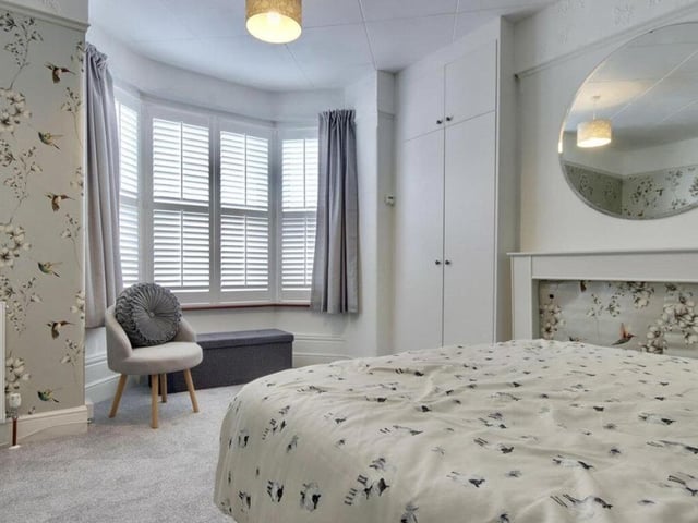 This home is near public transport links including Hilsea train station and it is also near the M275.