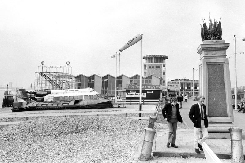 Clarence Esplanade with the hovercraft waiting for customers on December 23, 1972. The News PP4504