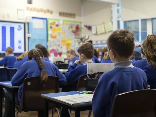 The Met Office has extended its Amber Extreme heat warning in the UK - but can schools close if it is too hot?