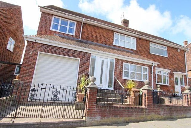 Listed as a super-extended 3 bed semi detached with conservatory, extended lounge and garage/workshop, this property is on the market for £114,995 with estate agents Good Life Homes.