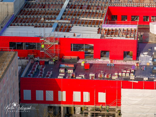 Construction work on a new A&E department in Portsmouth is well and truly underway.
Picture: Marcin Jedrysiak