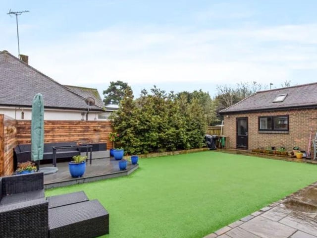 The listing says: "Set in this convenient non-estate location between Emsworth and Havant, Treagust & Co is pleased to present this charming detached home, exuding kerb appeal and boasting a beautifully presented interior throughout."