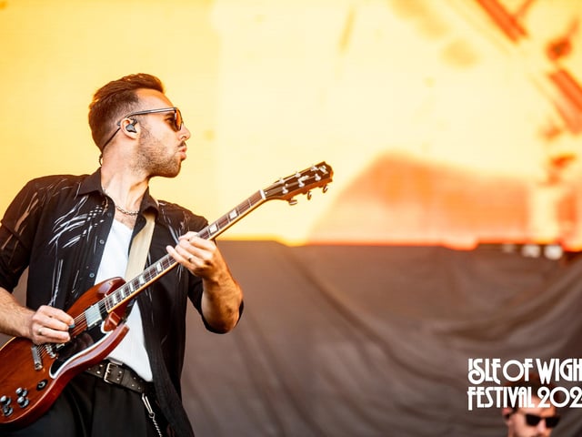 Nothing But Thieves on the main stage