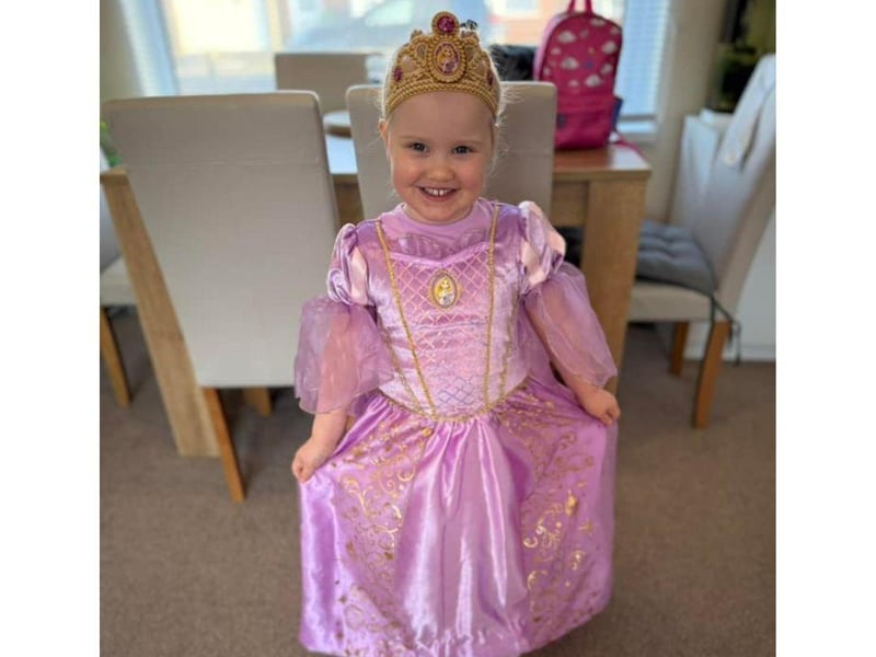 Eloise looks brilliant in her Rapunzel costume!
