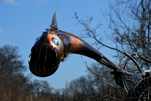 Sculpture at Beaulieu - Ted Edley - Pike