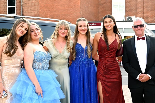 All the glitz and glamour as students dress to impress at Portsmouth High School prom
