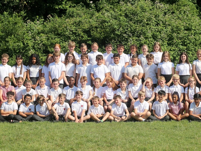 Highbury Primary School, Cosham - full year group