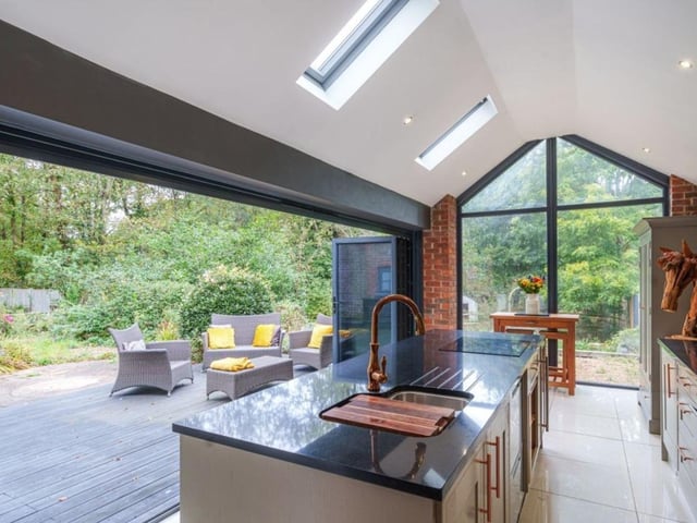This property comes with three bedrooms, two receptions and one bathroom.