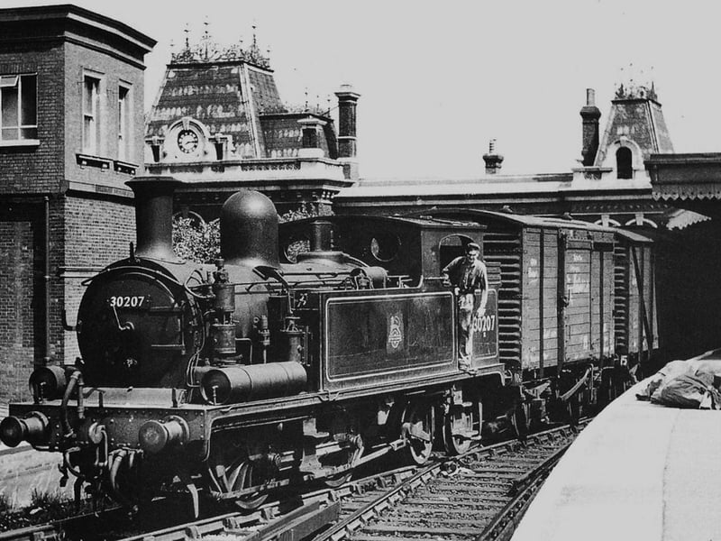 Class 02 passing onto the dockyard branch from the High Level Portsmouth & Southsea railway station in 1955. Photo: Mick Cooper collection.
