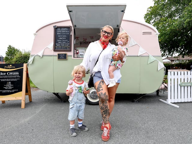 Emily Lilleman with her children, Reggie, 3, and Betty, 1.   Picture: Chris Moorhouse (160825-36)