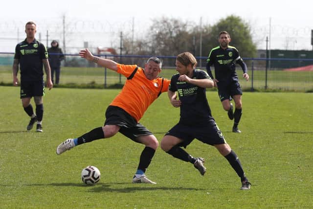 AFC Portchester (orange) v North End Cosmos.
Picture: Sam Stephenson.