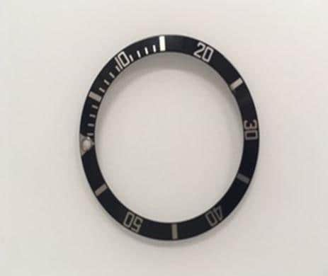 A Rolex bezel similar to the one stolen