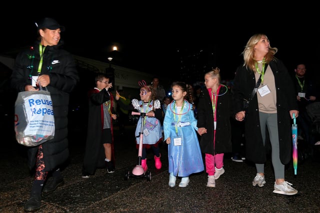 Starlit Walk in aid of Rowans Hospice, Portsmouth Historic Dockyard, HM Naval Base Portsmouth
Picture: Chris Moorhouse (jpns 261023-27)