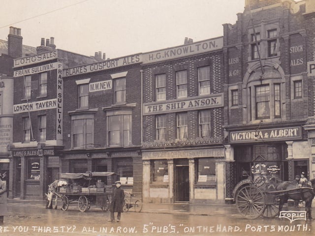 Five pubs in a row on The Hard circa 1910. When you could go on a pub crawl along the hard and not walk one-hundred yards.