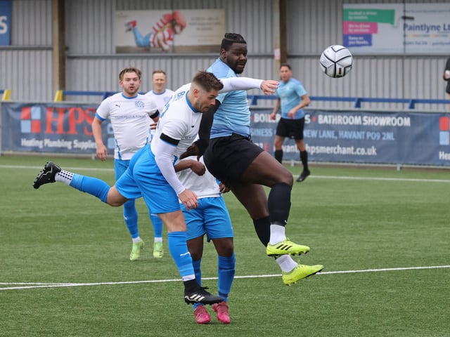 Wicor Mill's Moulay Ousman (blue). Picture by Kevin Shipp