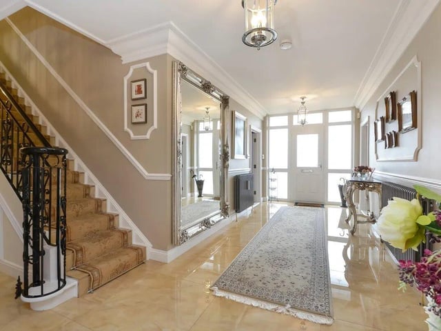 Inside the five bed detached house for sale in Portsdown Hill Road for £2.5m 


Photo credit: Zoopla
