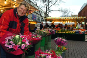 2007. Market traders now placed in Commercial Road Portsmouth.
'Emmie' Adams (59) has been selling flowers for 45 years. Picture: Malcolm Wells (070151-67)