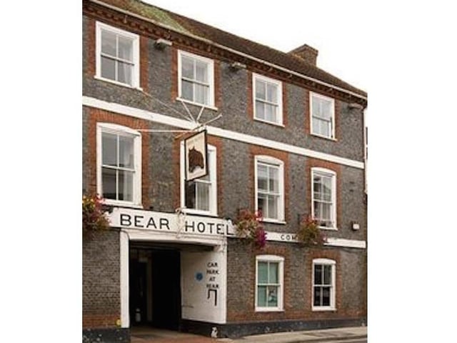 The Bear Hotel on East Street, Havant, has a rating of 3.5 from 154 TripAdvisor reviews.