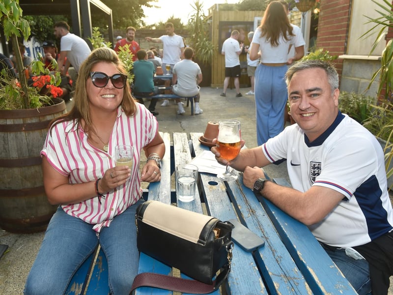 Fans at the The Shepherd's Crook Pub and Kitchen in Milton ahead of the match