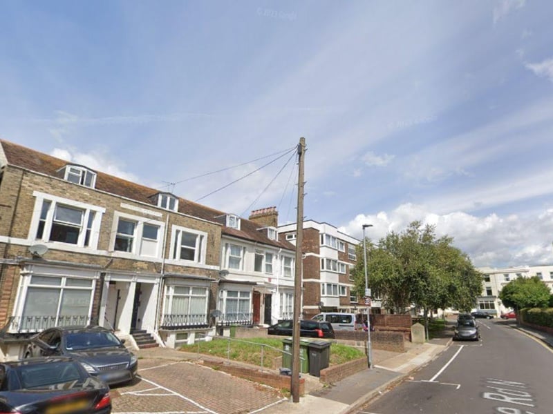 The average property price in Homegrove House, Grove Road North PO5 1HW is £69,700.