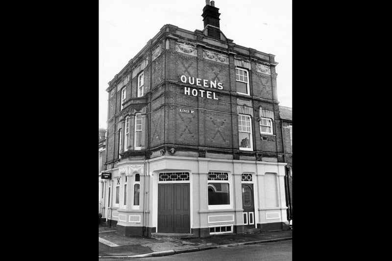 The Queens Hotel in Gosport in 1978. The News PP3315