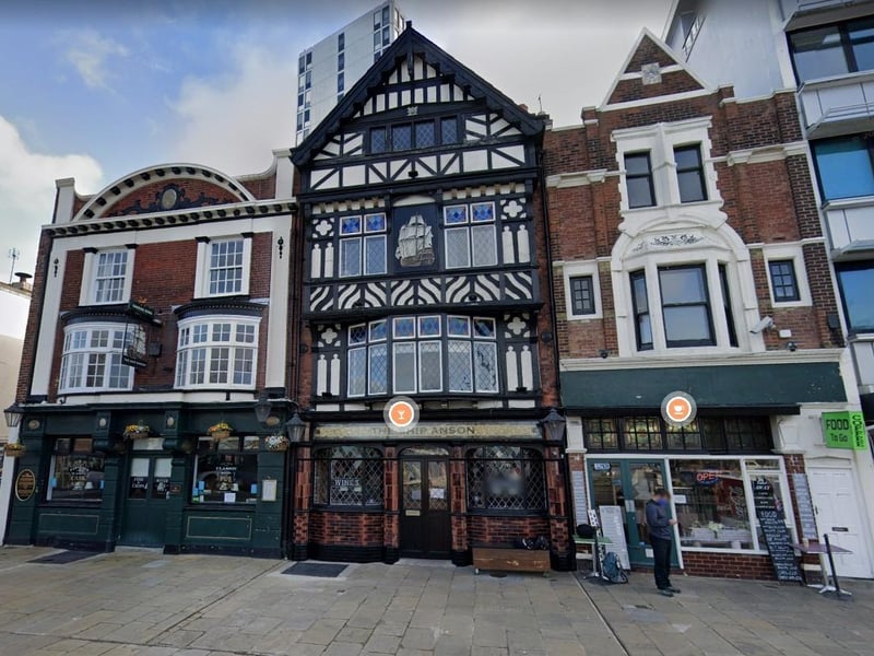 Ship Anson, 10 The Hard, Portsmouth, PO1 3DT - rated 4.4 out of 5 according to Google reviews